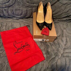 Christian Louboutin Hot Chick 100 Pumps • Black Patent • Size 35 • New in Box